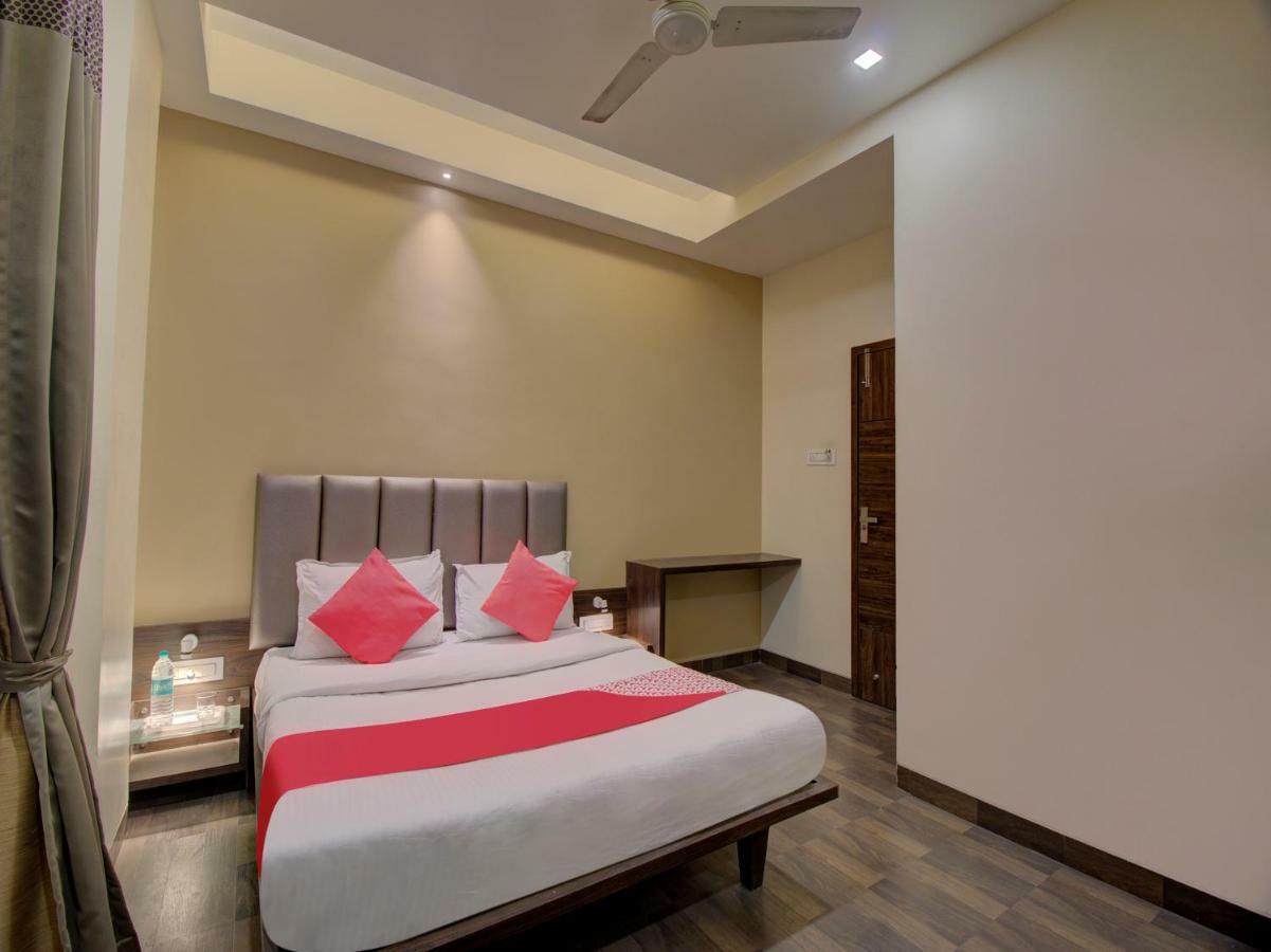 Sāngli Oyo 35844 Hotel Lotus Residency מראה חיצוני תמונה