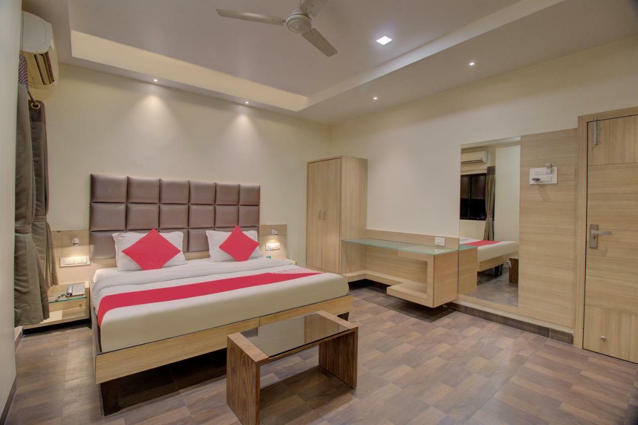 Sāngli Oyo 35844 Hotel Lotus Residency מראה חיצוני תמונה